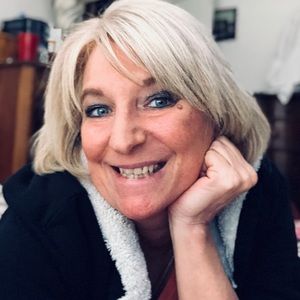 Meet your Posher, Kandi